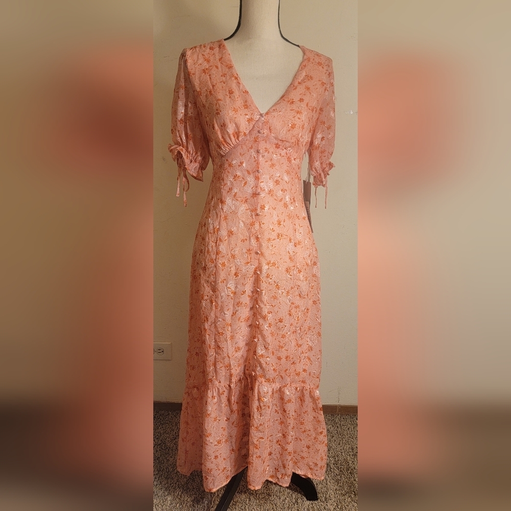 Chelsea28 Maxi Dress
